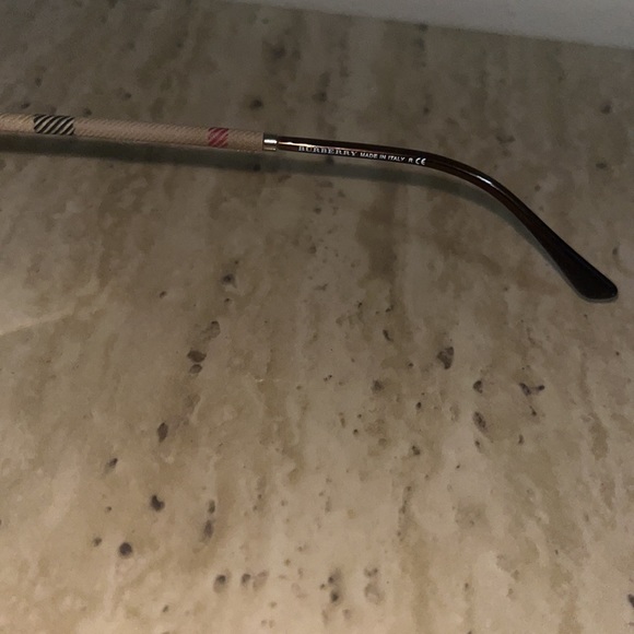 Burberry Aviator Sunglasses - Picture 3 of 6